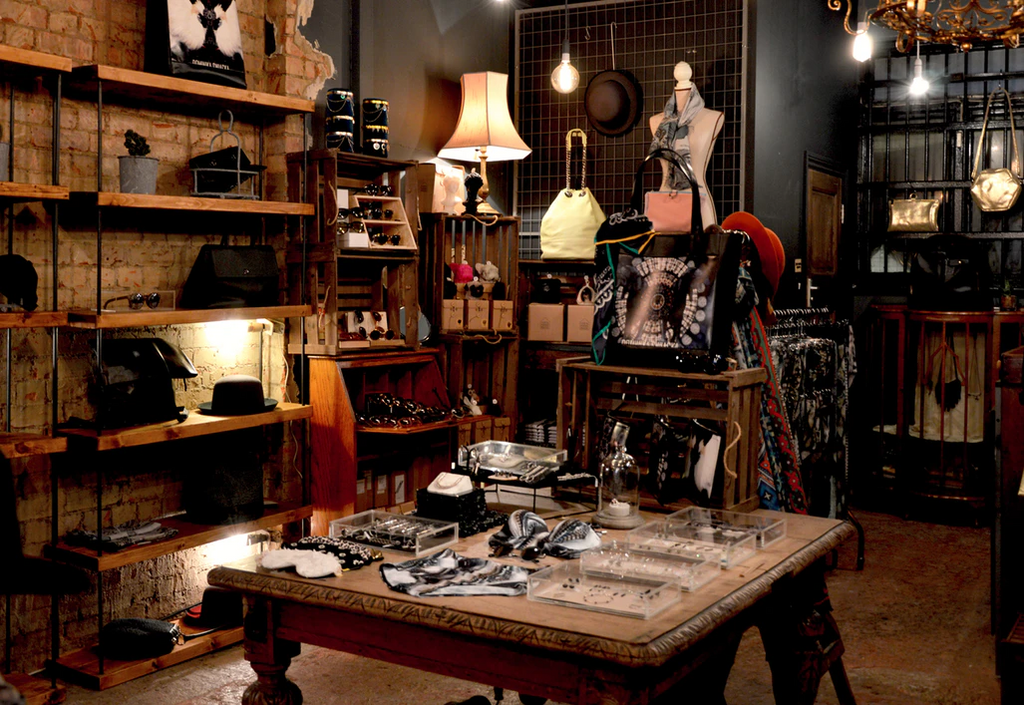 Charitable shopping that helps others